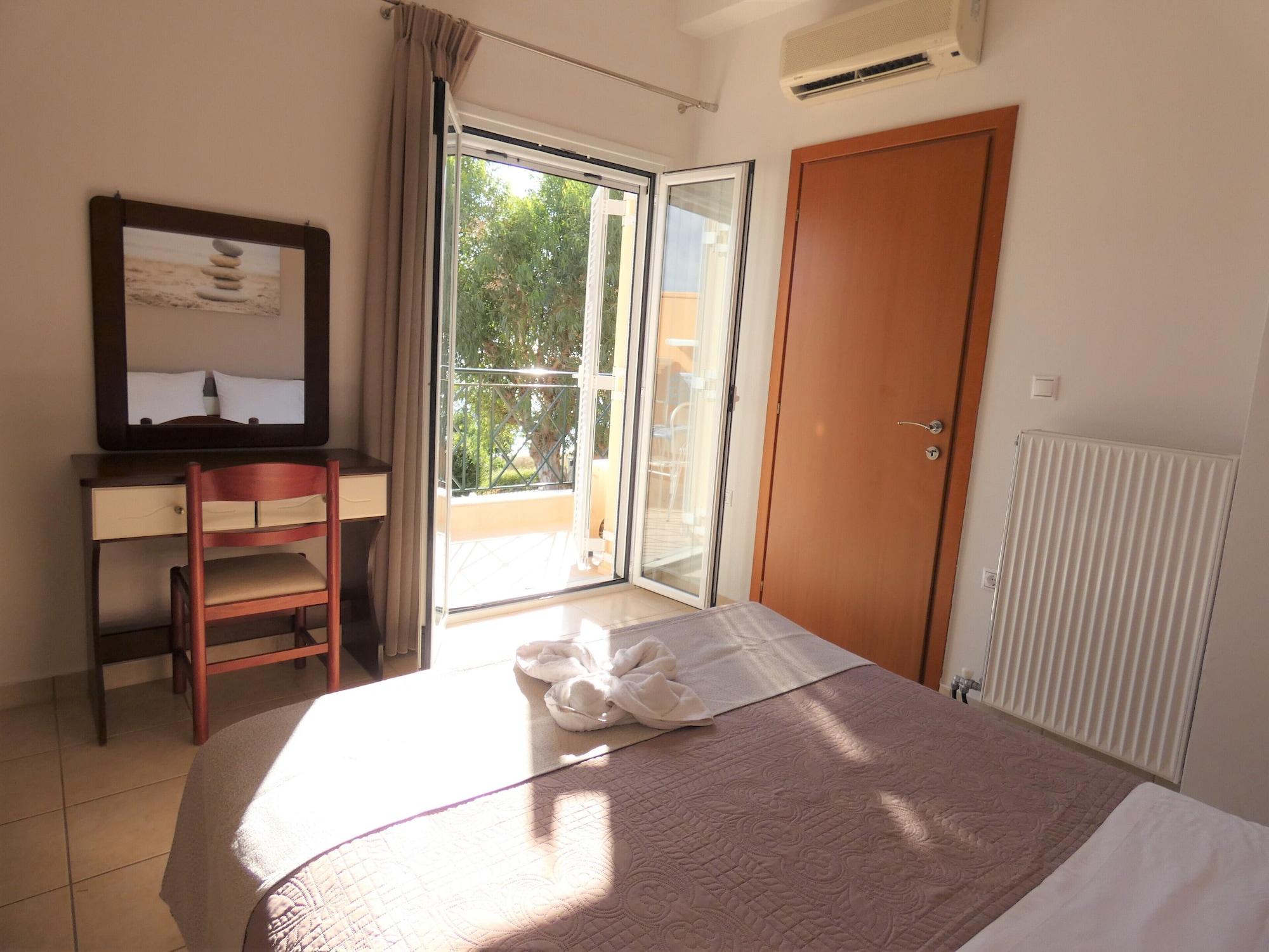 Lazaratos Hotel Kouvalata ภายนอก รูปภาพ