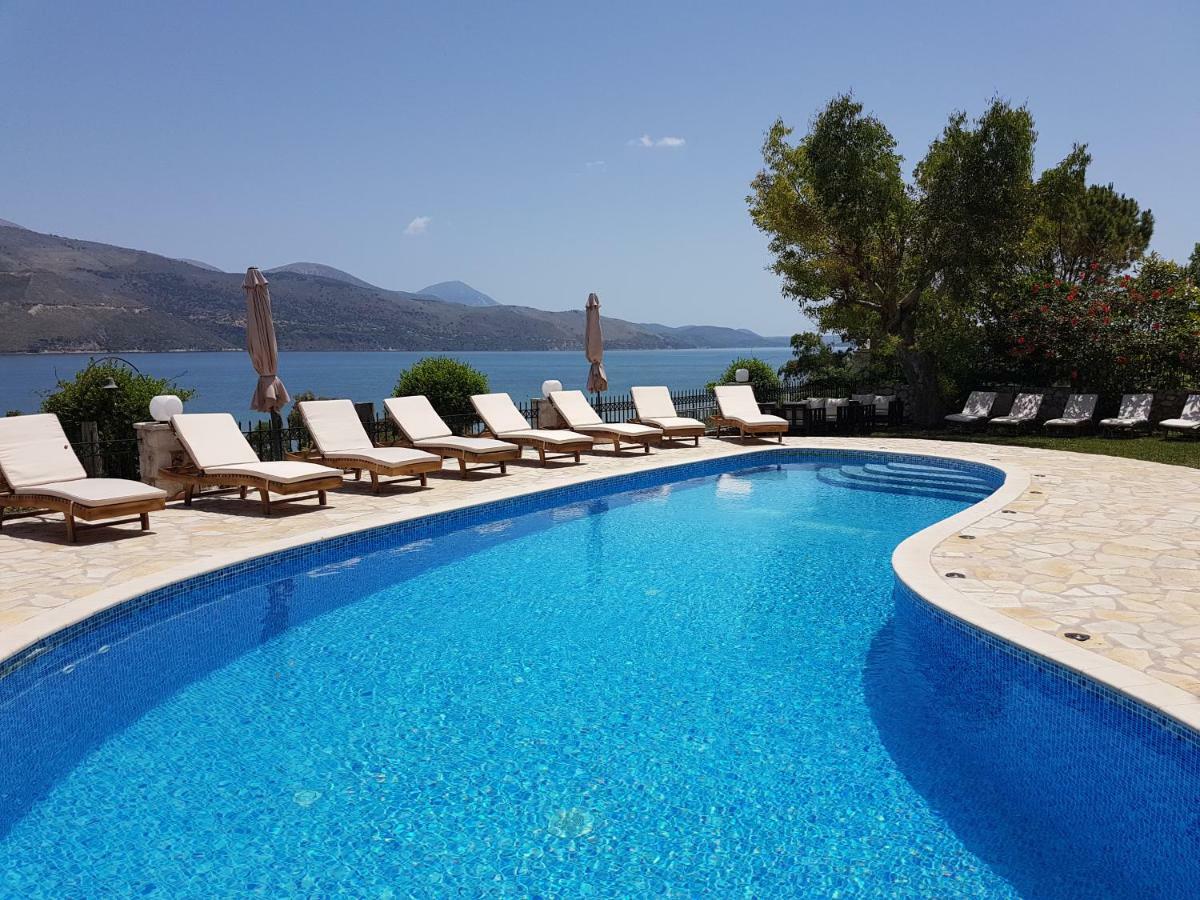 Lazaratos Hotel Kouvalata ภายนอก รูปภาพ