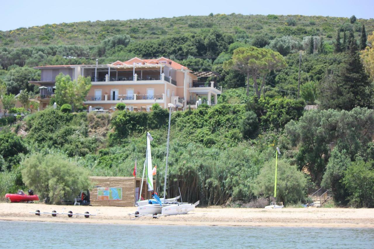 Lazaratos Hotel Kouvalata ภายนอก รูปภาพ