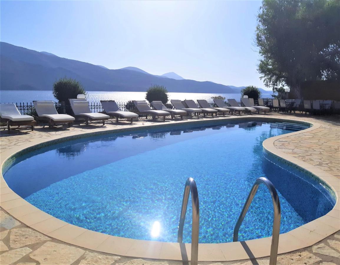 Lazaratos Hotel Kouvalata ภายนอก รูปภาพ